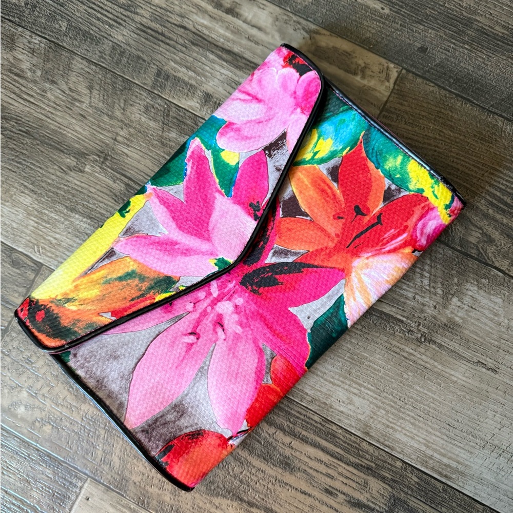 NWOT Urban Outfitters Floral Clutch